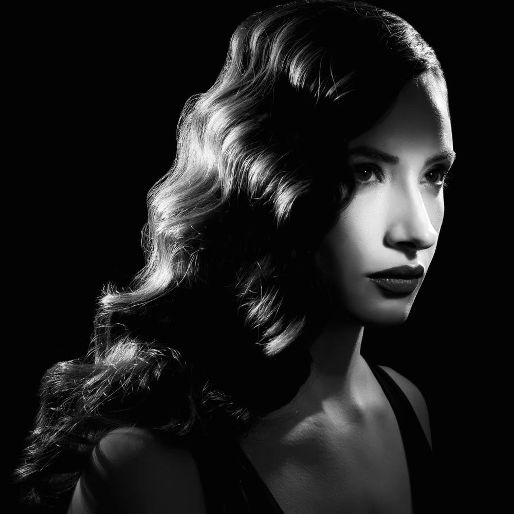 3 Speedlight Creating a Film Noir Image with Lindsay and Rogue 3-in-1 Flash Grid